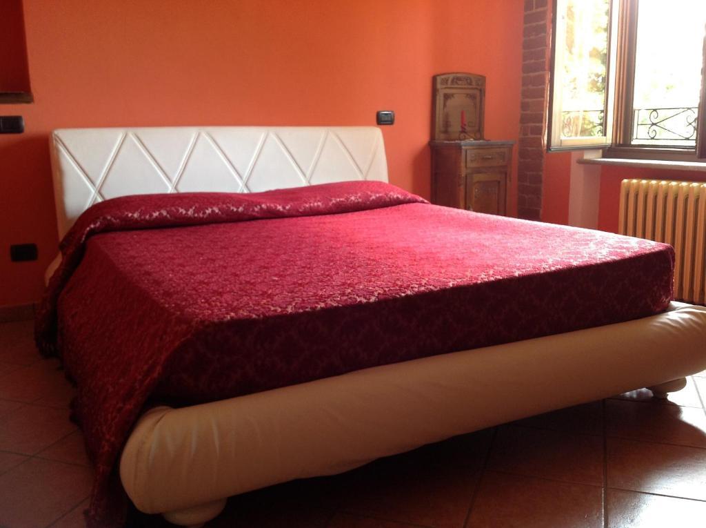 Agriturismo Tre Tigli Asti Phòng bức ảnh