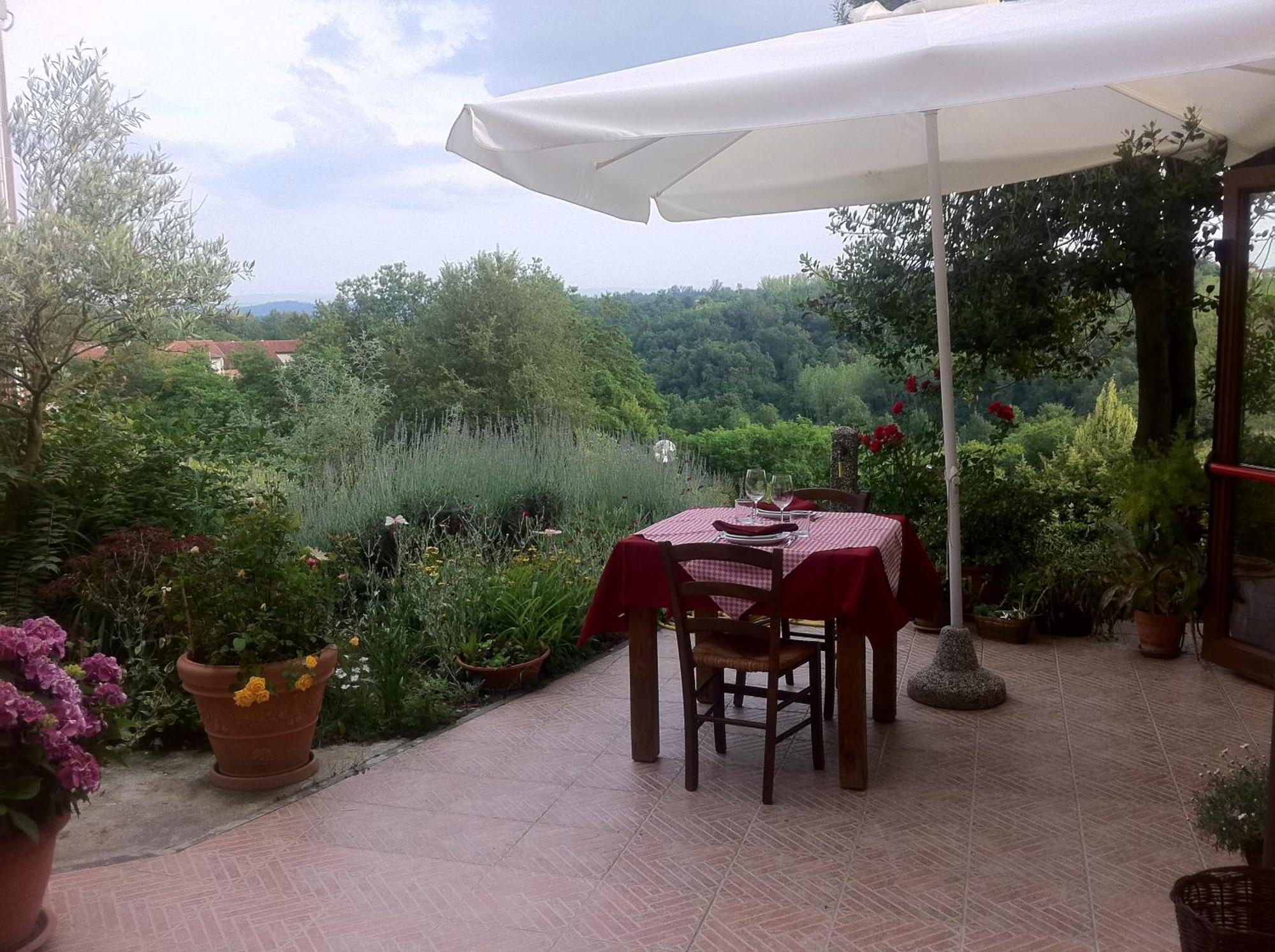 Agriturismo Tre Tigli Asti Ngoại thất bức ảnh